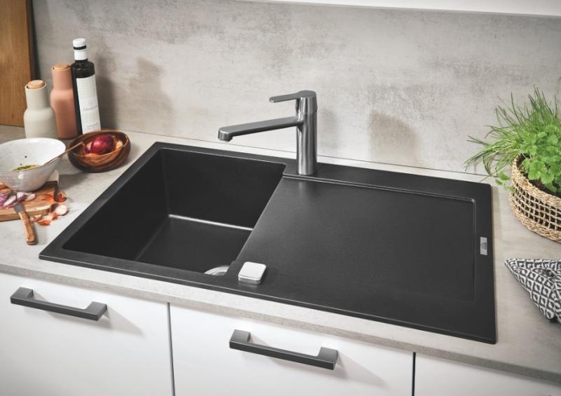 Grohe K500 k&oslash;kkenvask i komposit - Sort