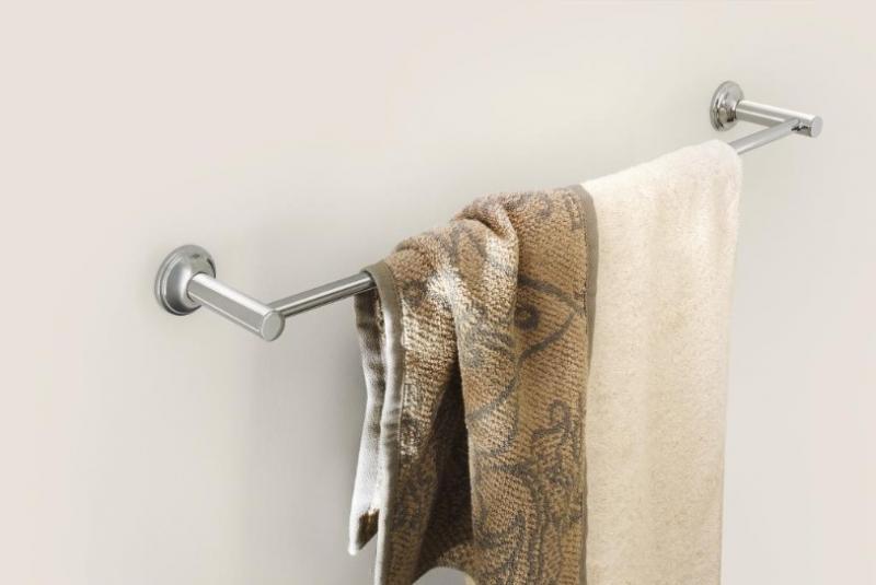 Grohe Essentials Authentic H&aring;ndkl&aelig;destang - 582mm - Krom
