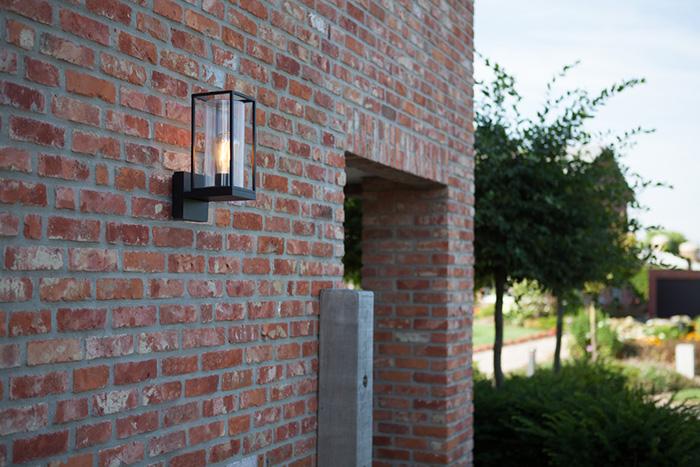 Lutec Tradition Flair 1 udend&oslash;rslampe til v&aelig;g - Mat sort